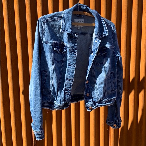 stretchy jean jacket